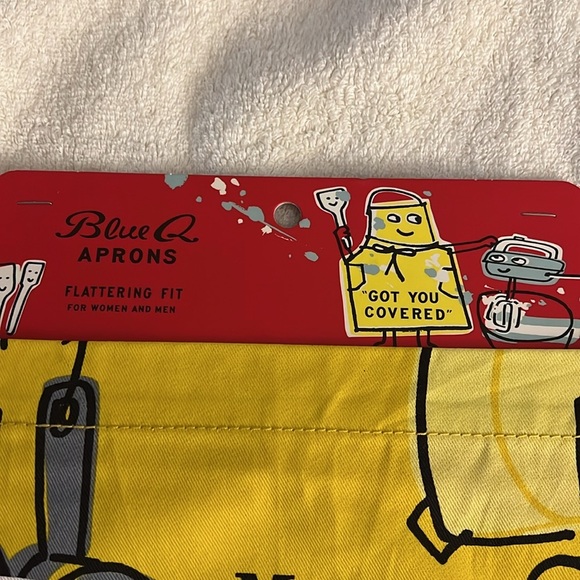 Blue Q Aprons NWT - Picture 3 of 9